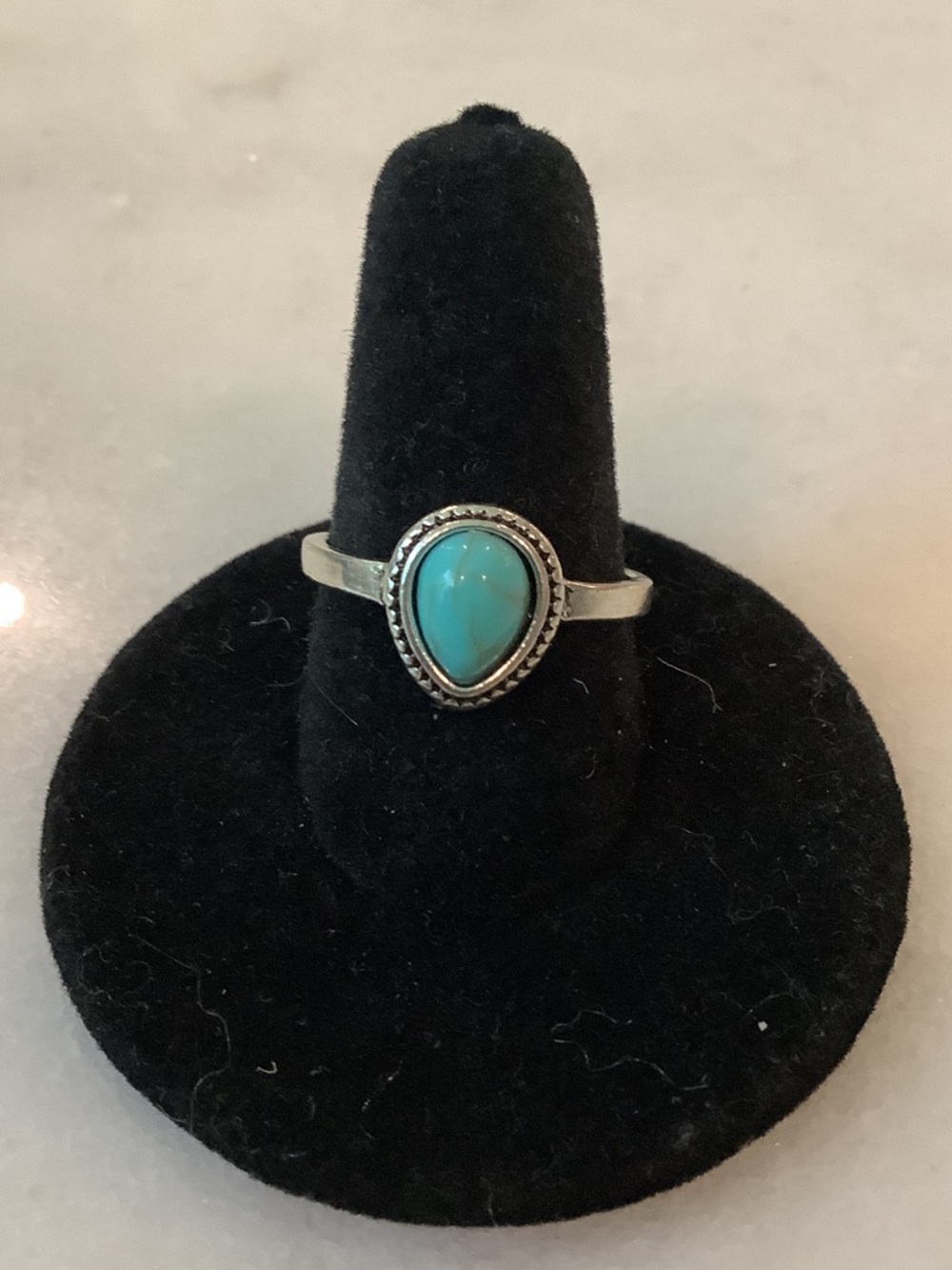 Women Silver Tone Teardrop Turquoise Blue Ring, Brand New
